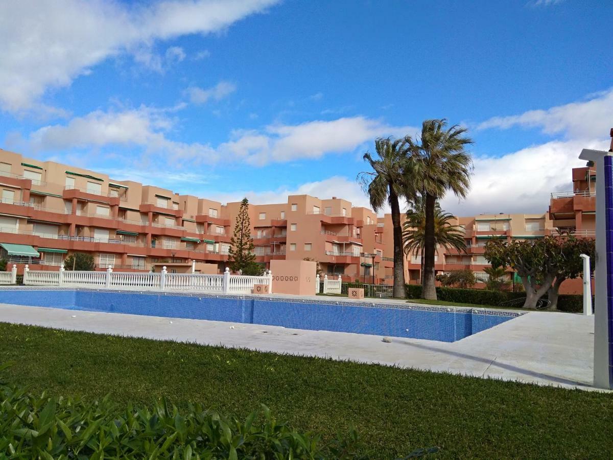 Apartamento a 150 metros del Mar, parking y Wifi Salobreña Exterior foto